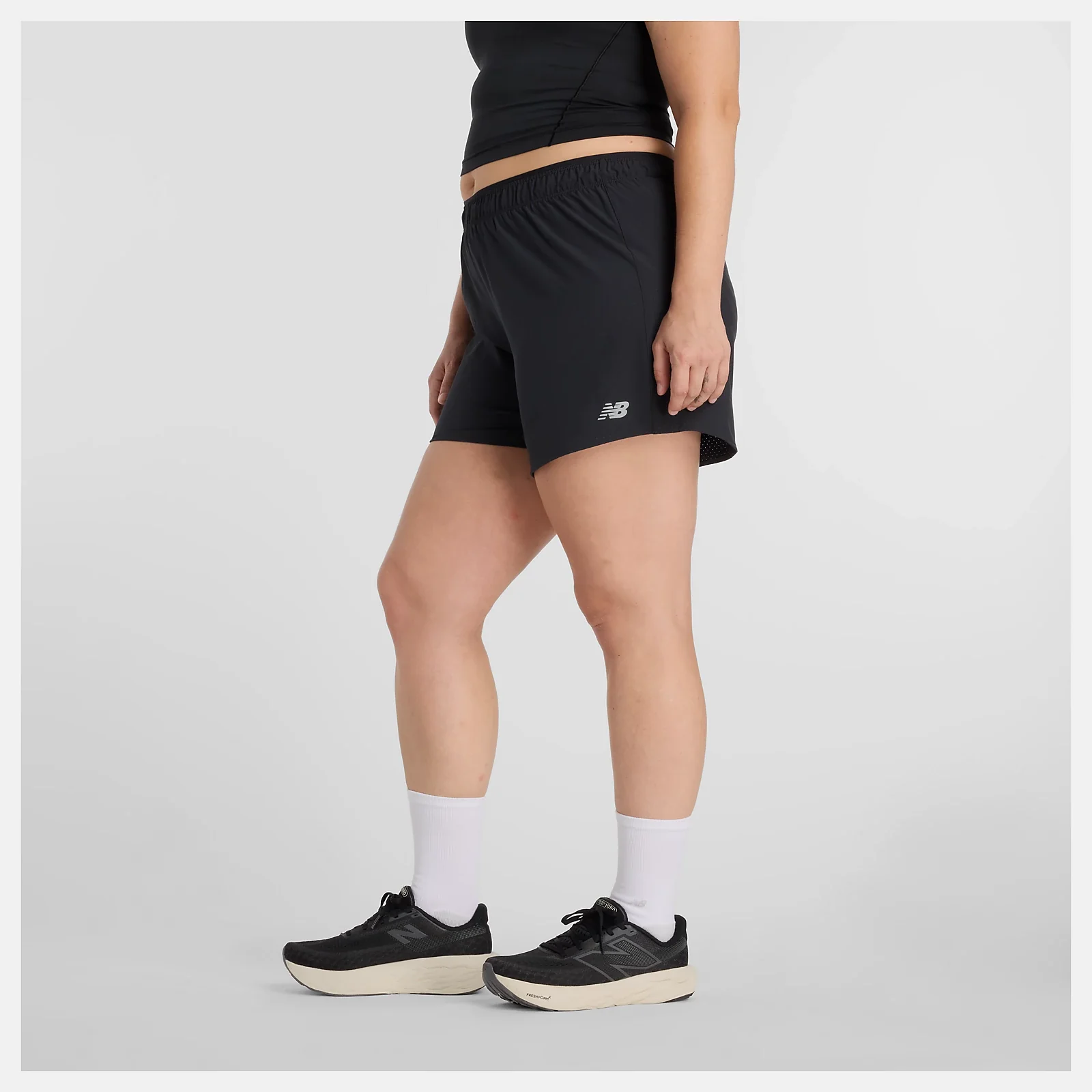 New Balance Womens RC Short 5" - Black - Image 3