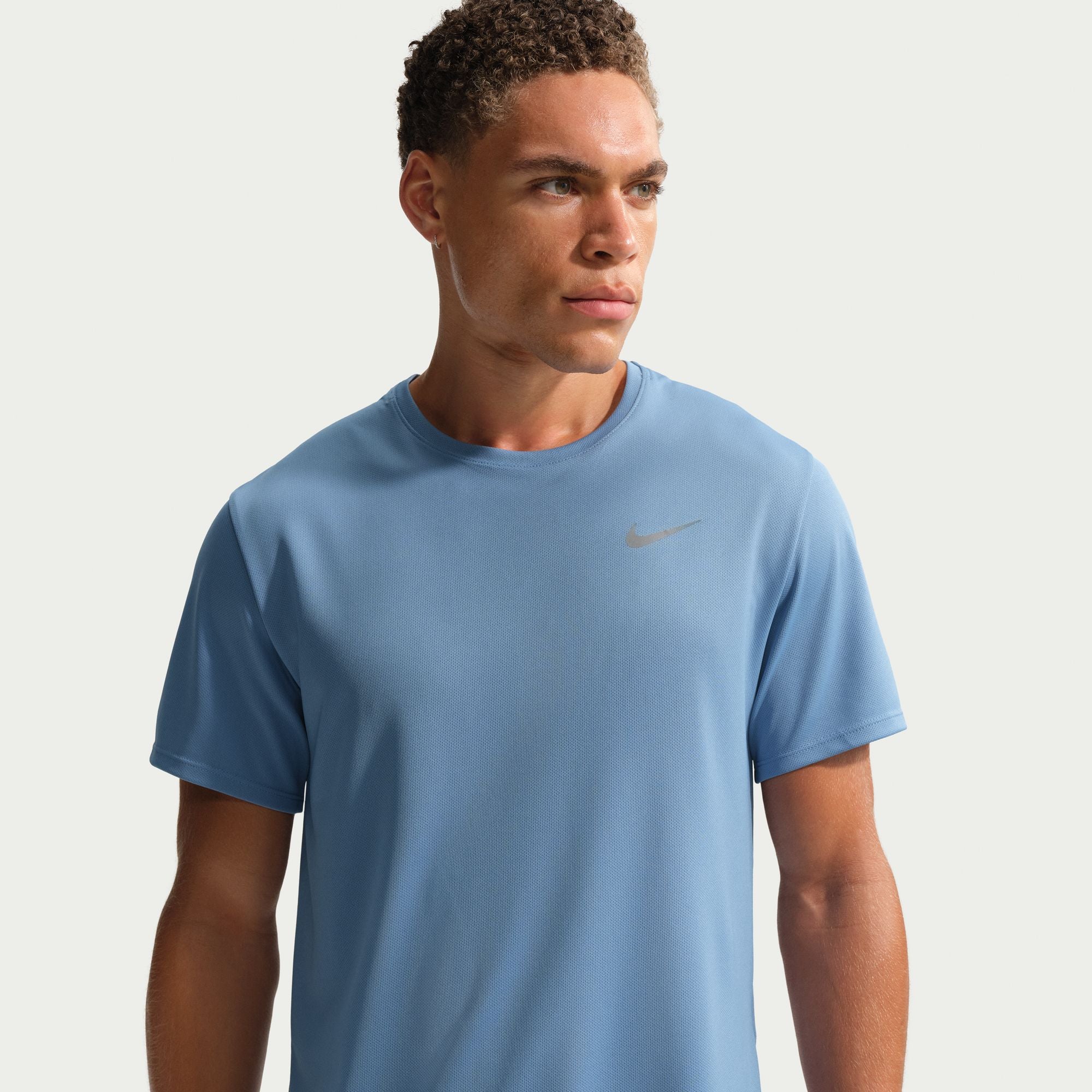 Nike Mens UV Dri-FIT Miler Tee - Work Blue/Reflective Silver - Image 3