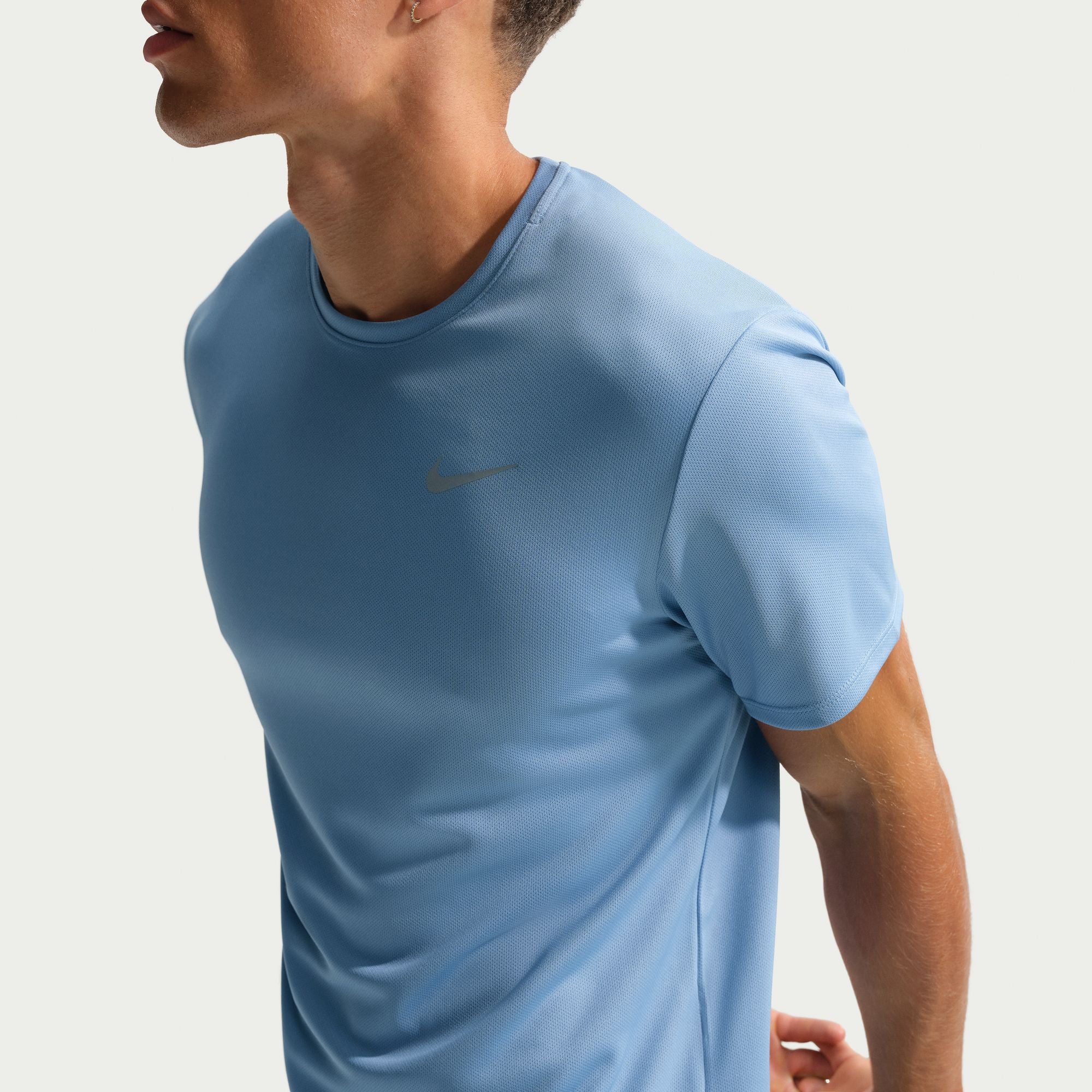 Nike Mens UV Dri-FIT Miler Tee - Work Blue/Reflective Silver - Image 5