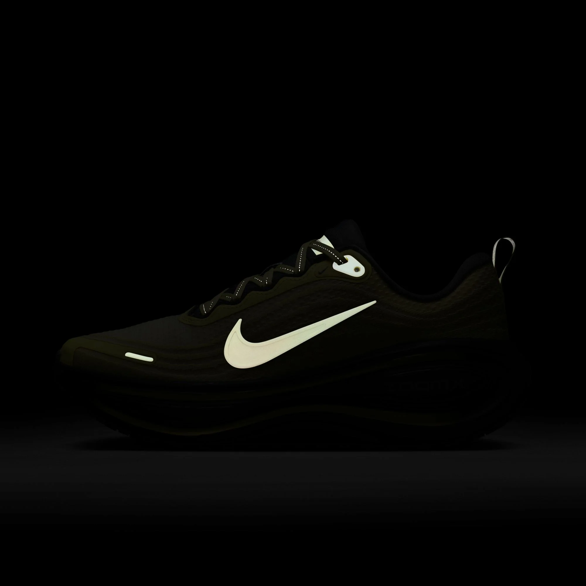 Nike Womens Vomero Plus SE - Life Lime/Life Lime/Smoke Grey/Vast Grey - Neutral - SP26 - Image 12