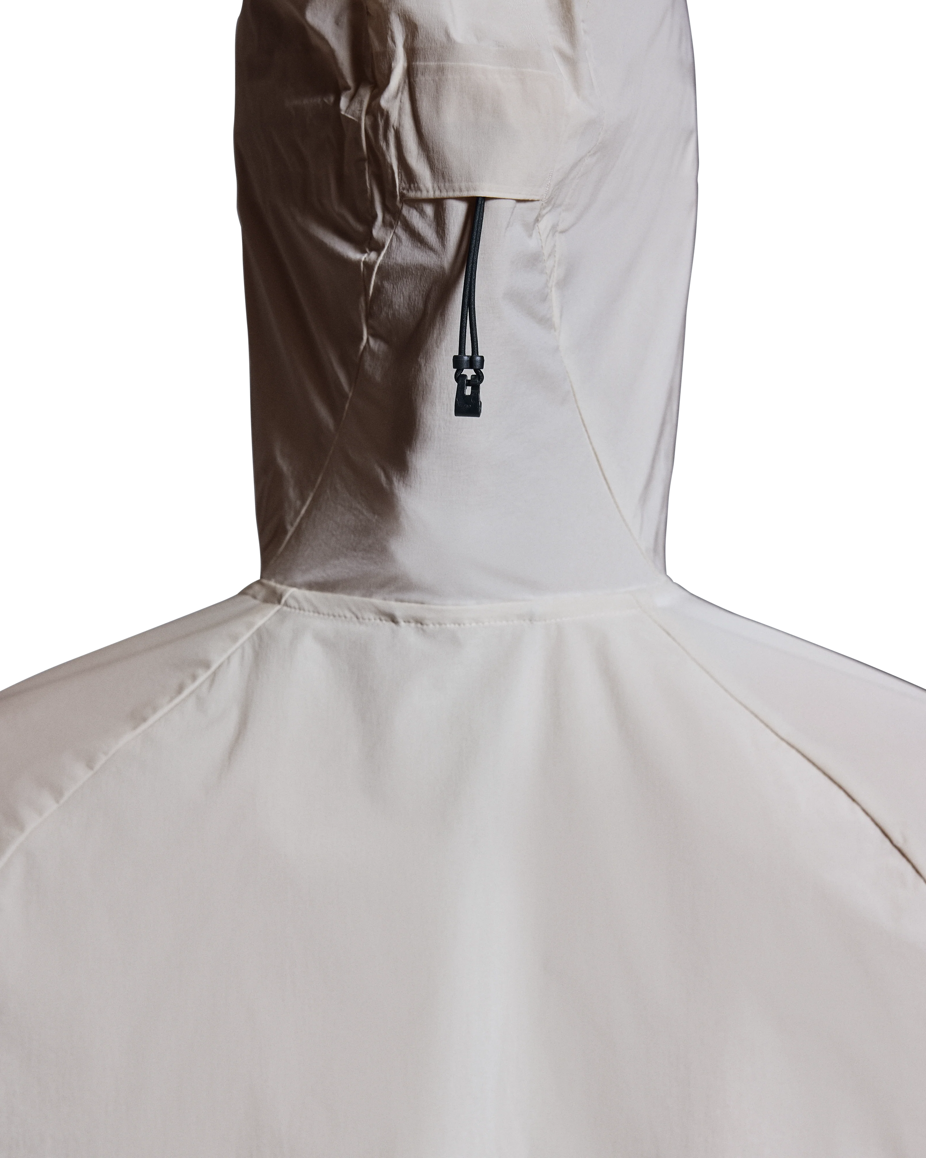 ON Womens Core Jacket - Sand/White - SS25 - Image 8